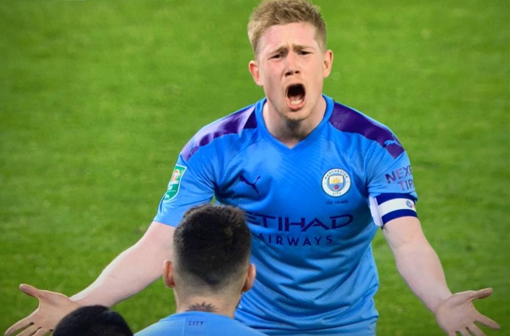 马卡：为避免耻骨疼痛复发，巴萨将控制亚马尔出场时间（马卡报：为防止耻骨伤复发，巴萨将限制亚马尔出场时间）