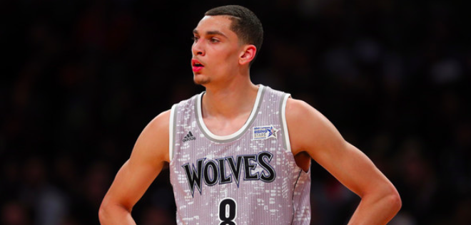 KD：顶尖行列 我无法与乔丹科比詹姆斯直接比较（KD：自认为属于顶尖行列，但不与乔丹、科比、詹姆斯作直接比较）