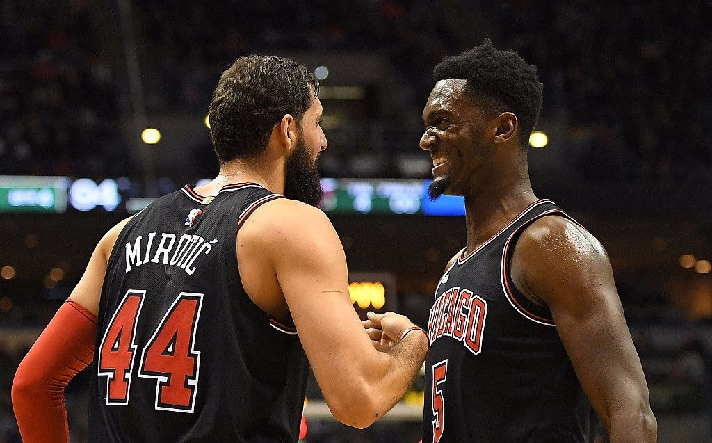 NBA交易市场动态：湖人完成外援引进,（NBA交易快讯：湖人敲定外援加盟）