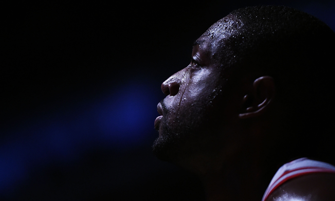 阿德莱德联后卫：我们的门将很强，对阵墨尔本城优势在我方（阿德莱德联后卫：门将实力强劲，战墨尔本城我们占优）