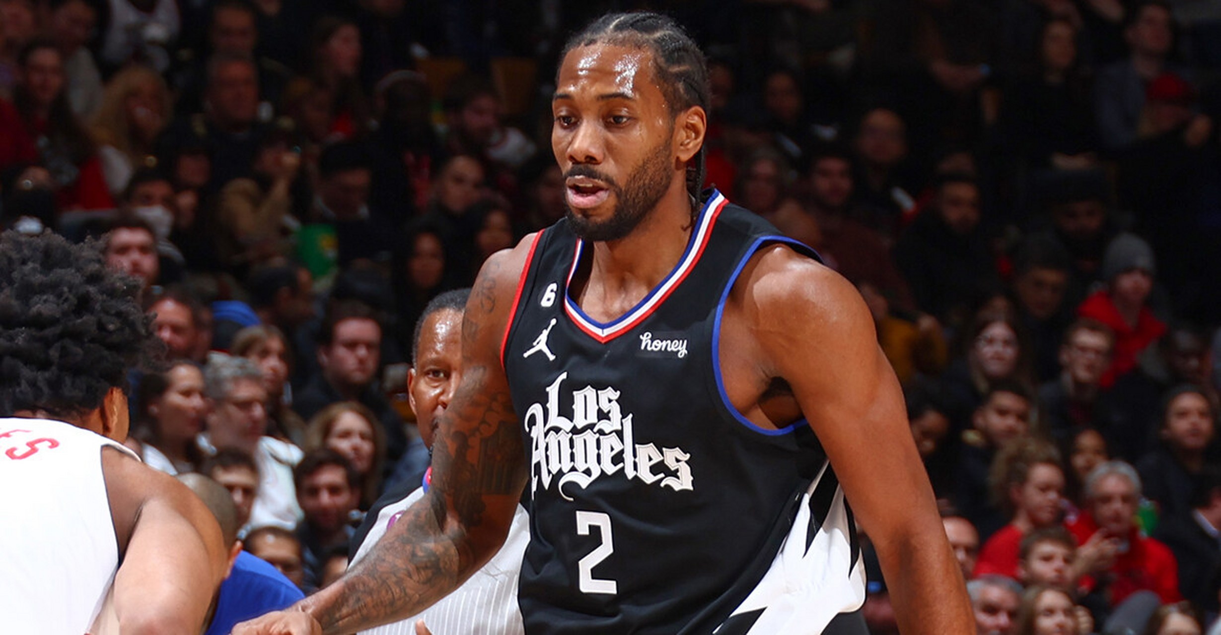 爱尔兰主帅：命运掌握在自己手中，不便提前透露首发阵容（爱尔兰主帅：我们掌控命运，首发阵容暂不公开）