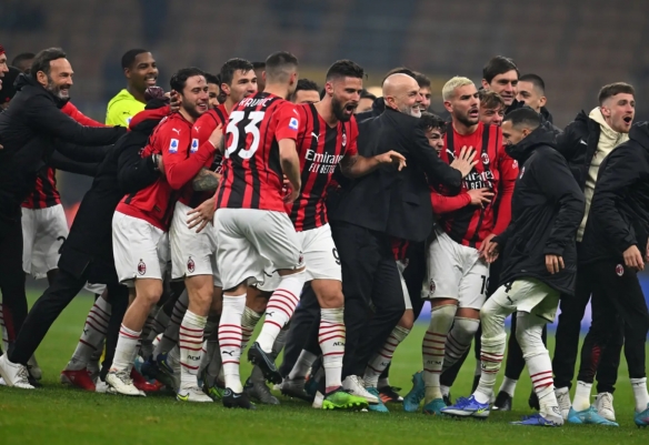 泰晤士报：2026世界杯引入新规，教练或球员中场时需接受采访（泰晤士报：2026年世界杯将启用新规，中场休息阶段教练或球员需接受采访）