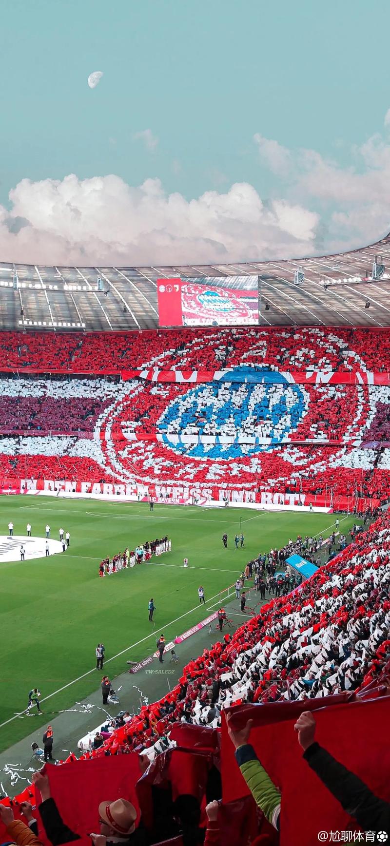 佛罗伦萨连续8场不胜，赛后哲科拿着扩音器与球迷沟通（佛罗伦萨已八战未胜，哲科赛后持扩音器与球迷沟通）