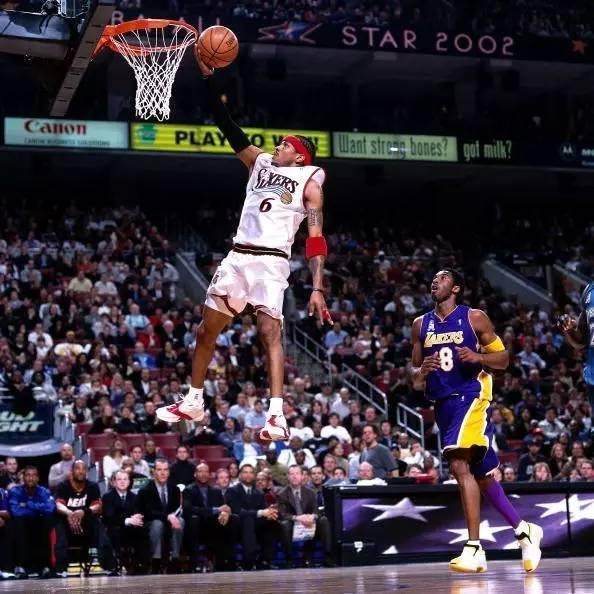 追上咱们盐城的足球巨星了，蒯纪闻还有苏超的队员们（与盐城足球巨星齐名，蒯纪闻联袂苏超队员）