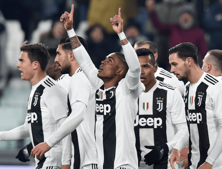 内马尔时隔3年半再度上演帽子戏法，助球队赢下保级关键战（内马尔三年半后再现帽子戏法，助力球队拿下保级关键一战）