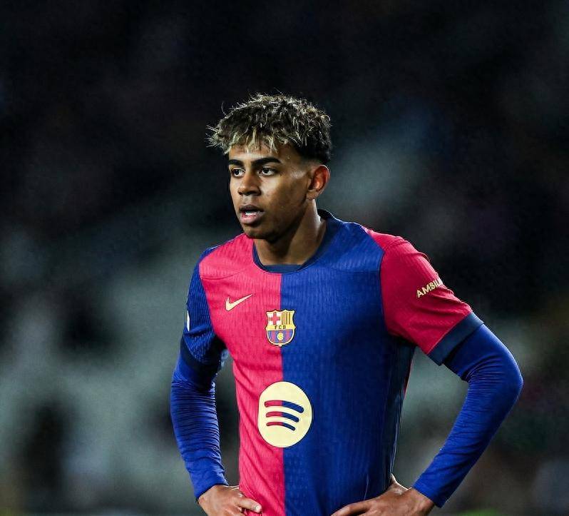 阿尔瓦雷斯：不认为自己有锦鲤特质，荣誉更多来自努力和坚持（阿尔瓦雷斯：自认不靠锦鲤运，荣誉源于努力与坚持）