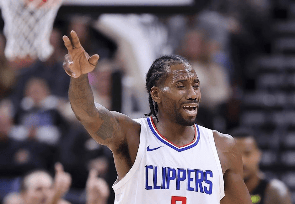 斯玛特：我们的防守跟狗屎一样，但每支球队都有这种阵痛期（斯玛特：我们的防守太烂，但每支球队都会经历阵痛期）