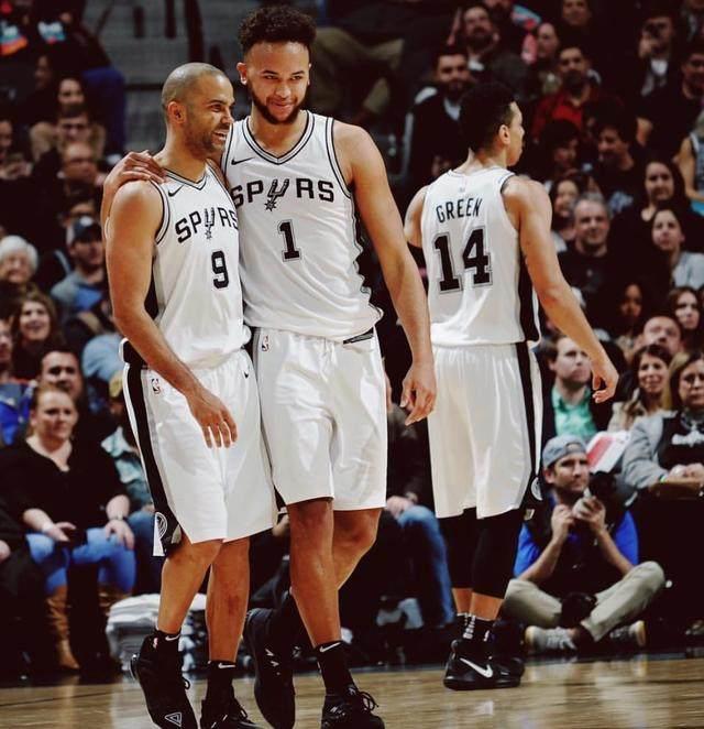 尹鸿博感谢国足官方祝福：能为国征战是我此生最大骄傲和荣耀（尹鸿博致谢国足官方祝福：为国出战是一生最大的荣耀与骄傲）