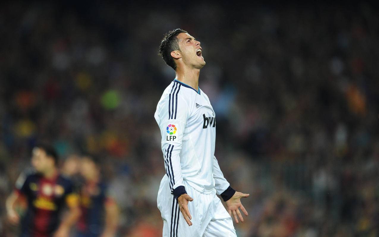 波杰姆斯基展现卓越传球技巧，助力巴特勒得分（波杰姆斯基妙传不断，巴特勒高效取分）